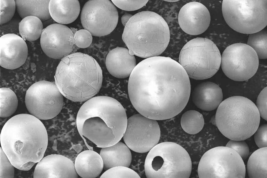 Grey ceramic microspheres