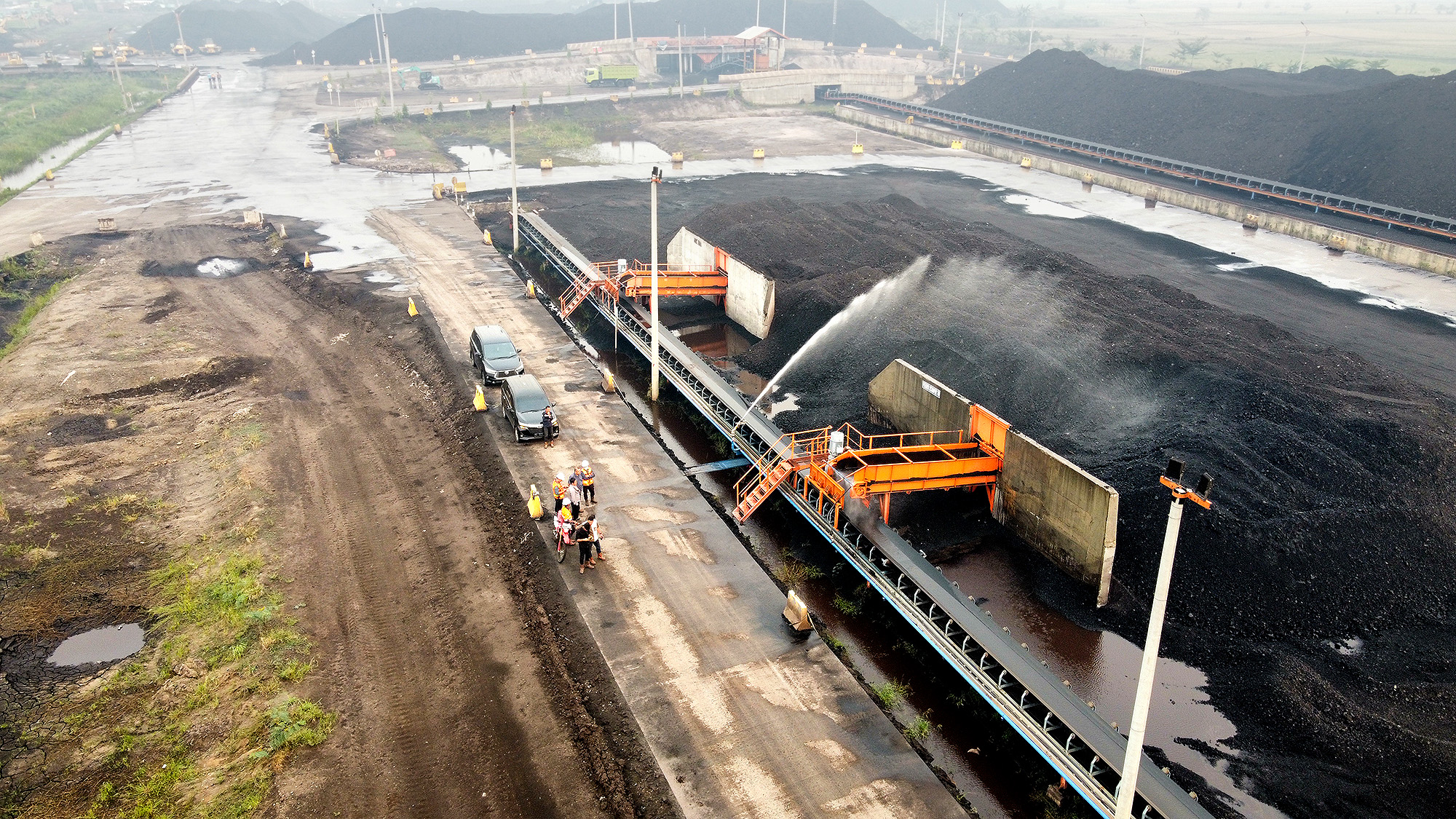 DUSTZEN® Stockpile Crusting